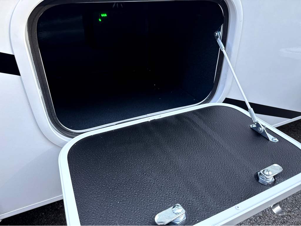 2027 ENTEGRA COACH ODYSSEY 24B - Image 9