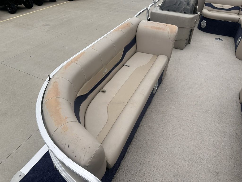 2012 Avalon LS 2300 - Image 11