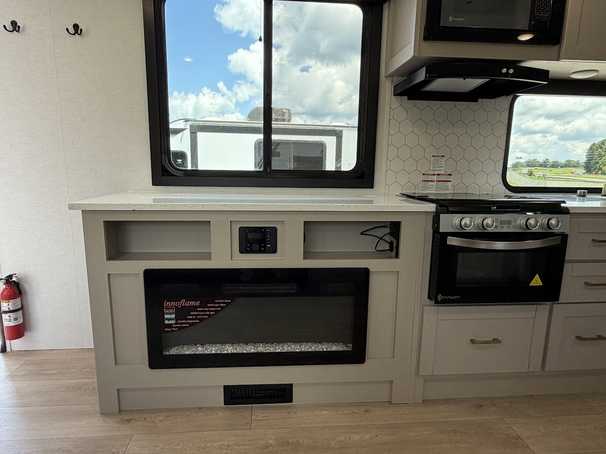 2027 JAYCO JAY FEATHER 30RKB - Image 16