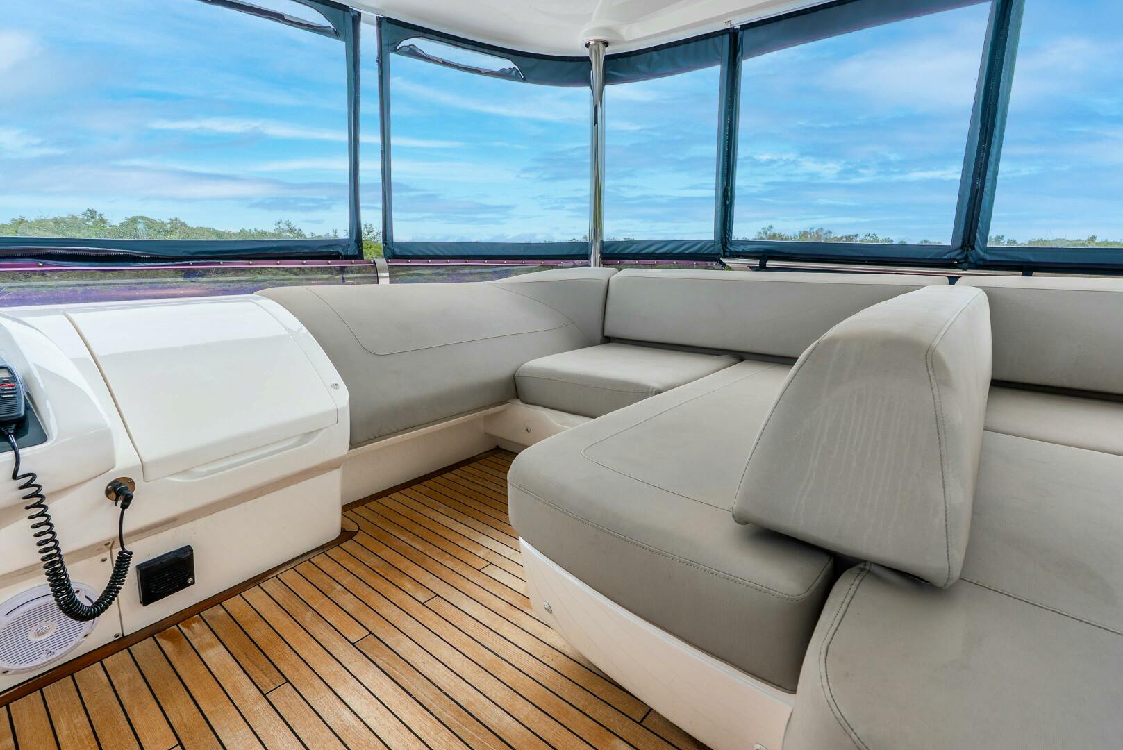 2018 Princess Yachts - Image 26