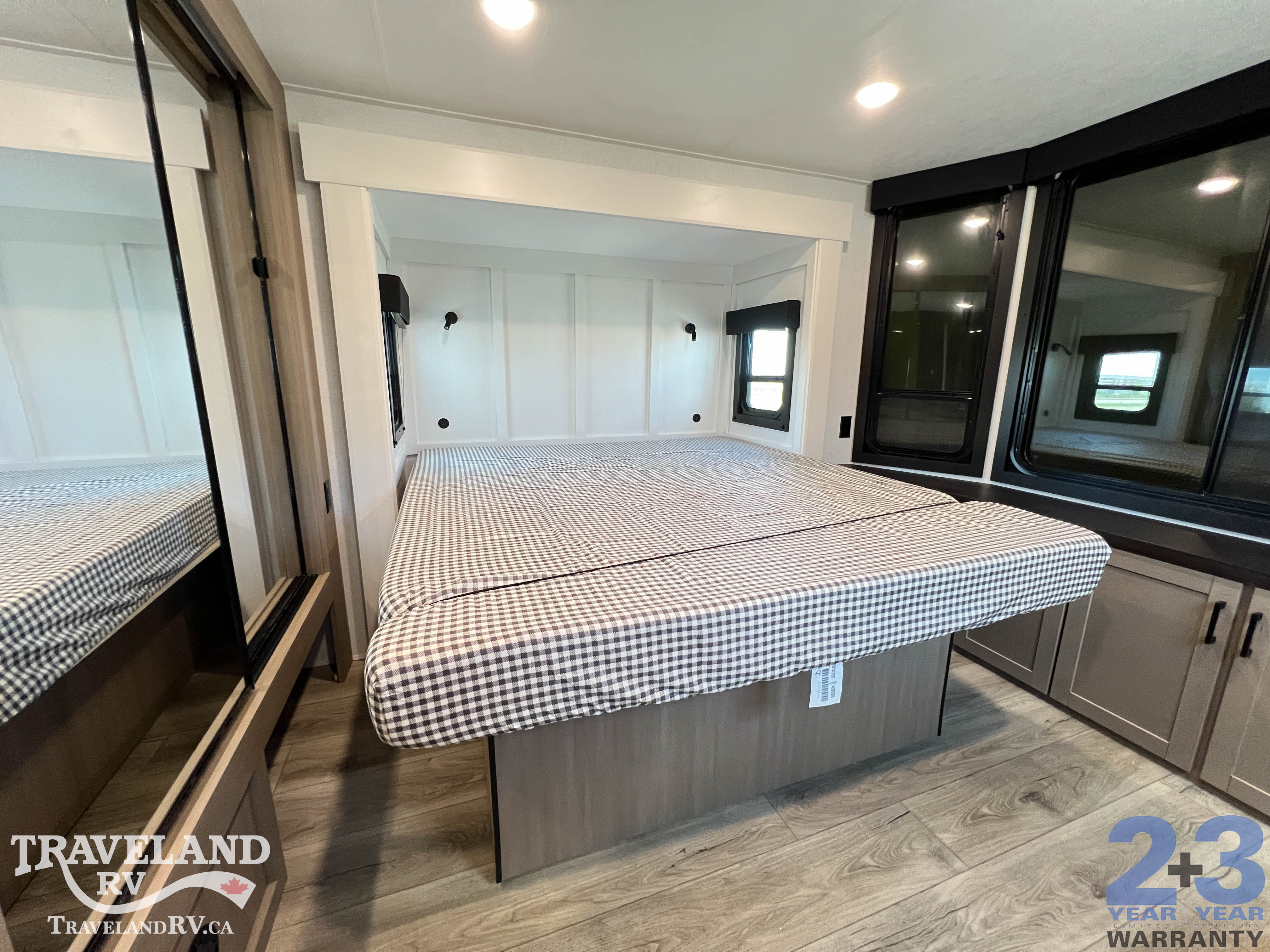 2026 Jayco Jay Flight Bungalow 40DLFT - Image 36