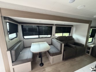 2027 JAYCO JAY FLIGHT 290RLS - Image 12