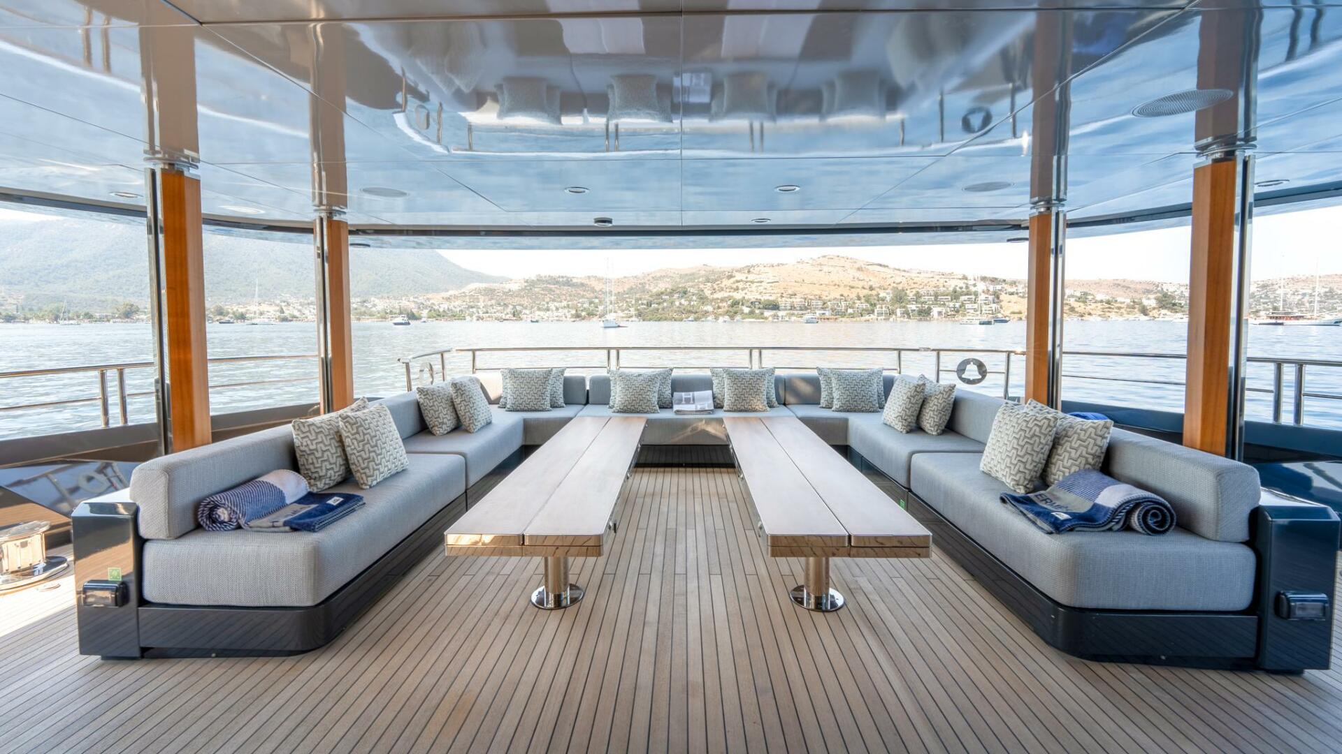 2016 Mondomarine 50 Meters - Image 21