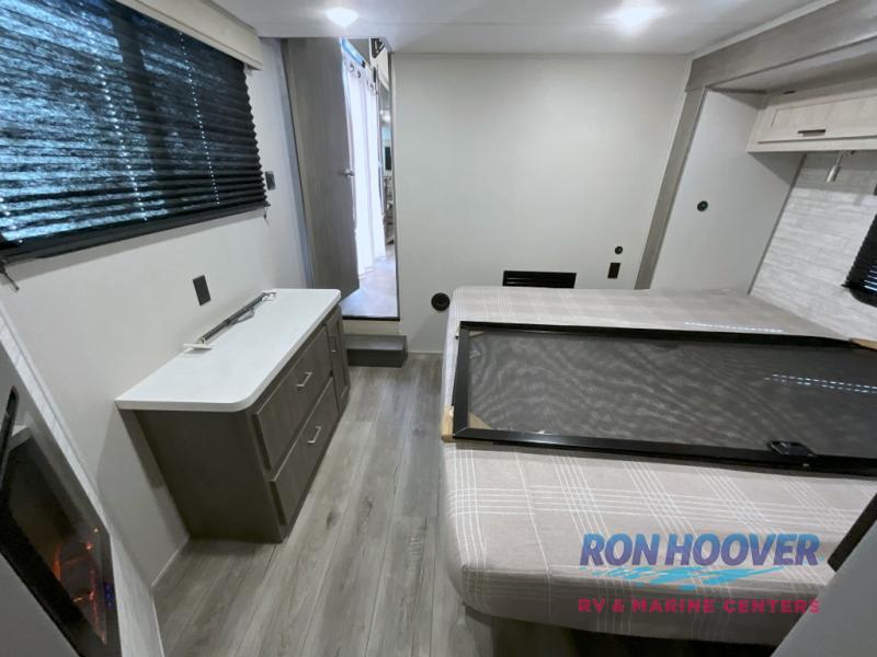 2026 COACHMEN 43CONDO - Image 35