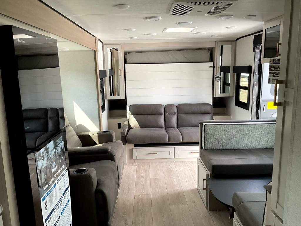 2027 JAYCO Jay Feather 21MML - Image 9
