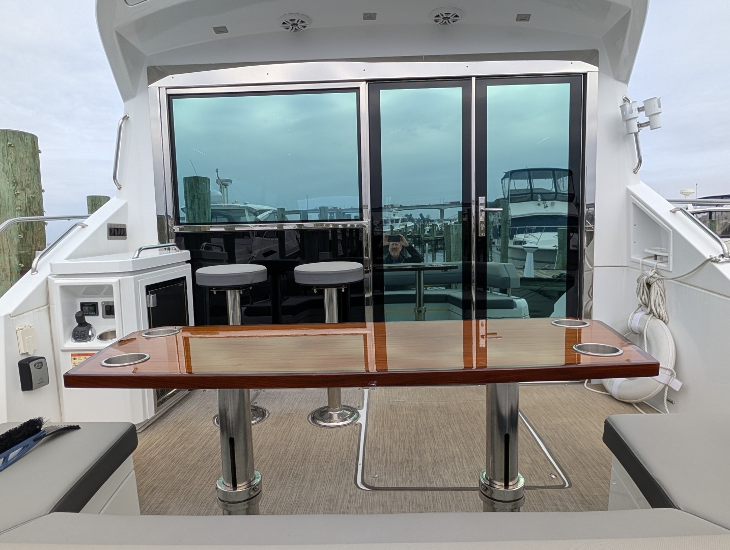 2022 Cruisers Yachts 54 Cantius - Image 59