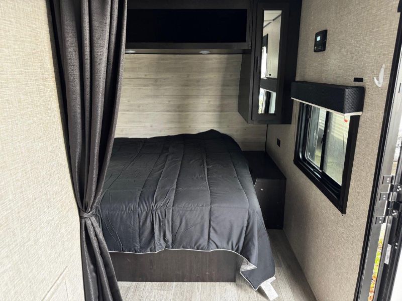 2023 Jayco Jay Flight SLX 212QBW - Image 6