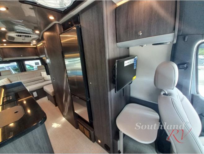 2026 Airstream Interstate 24GT - Image 16