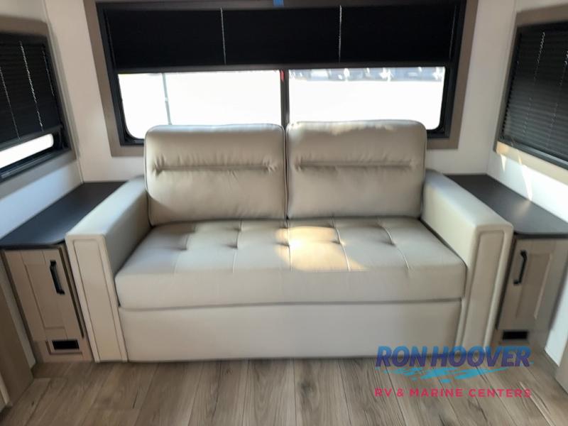 2026 GRAND DESIGN 303RLS - Image 9