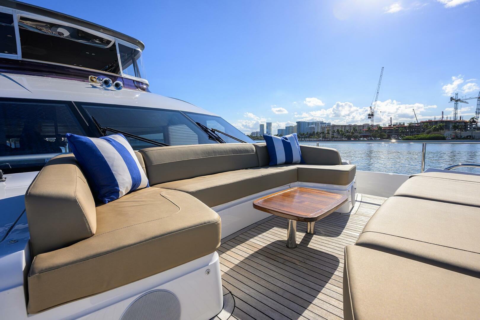 2003 Jupiter 31 Cuddy - Image 182