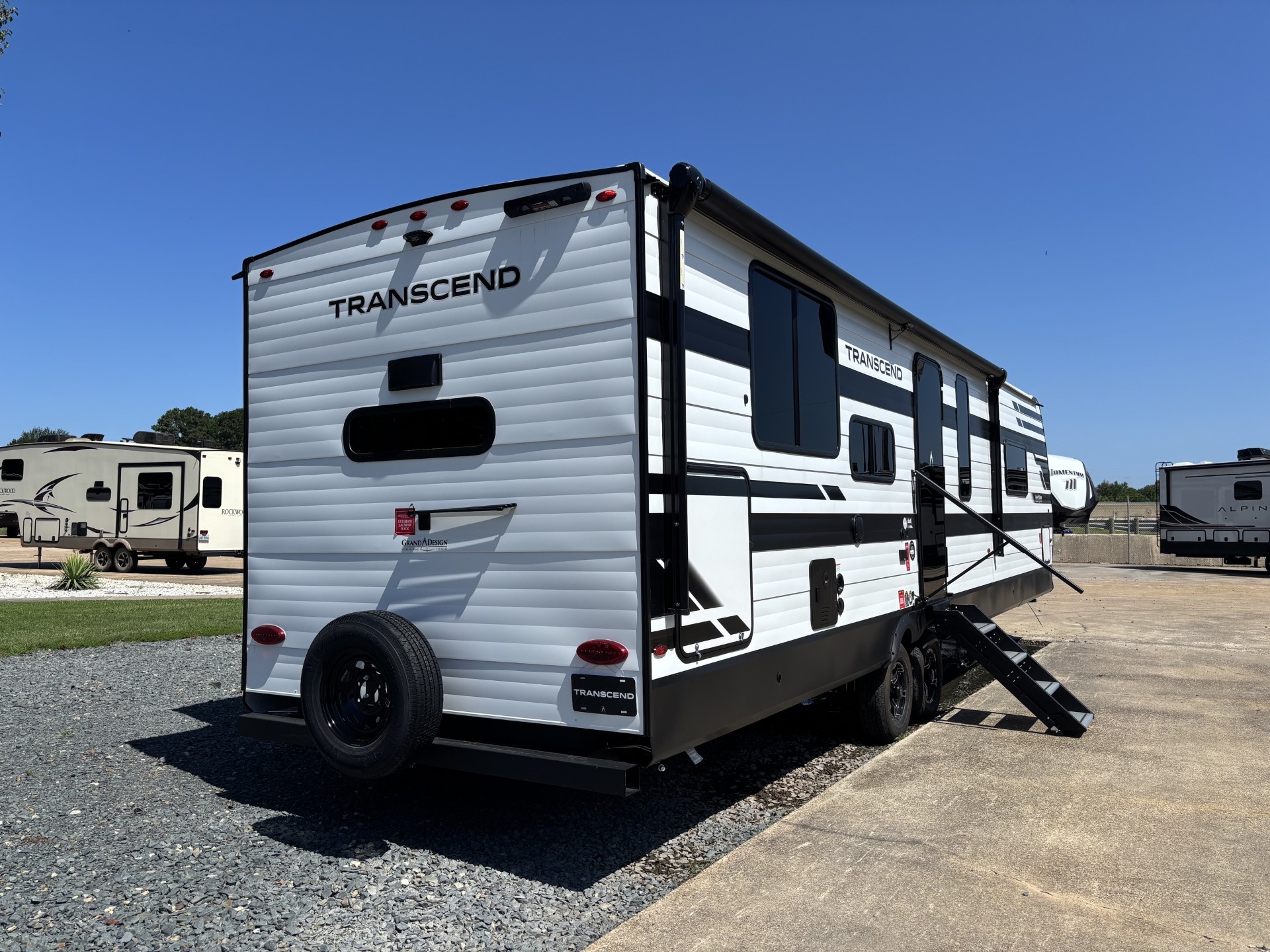 2027 Grand Design Transcend 315RKT - Image 8