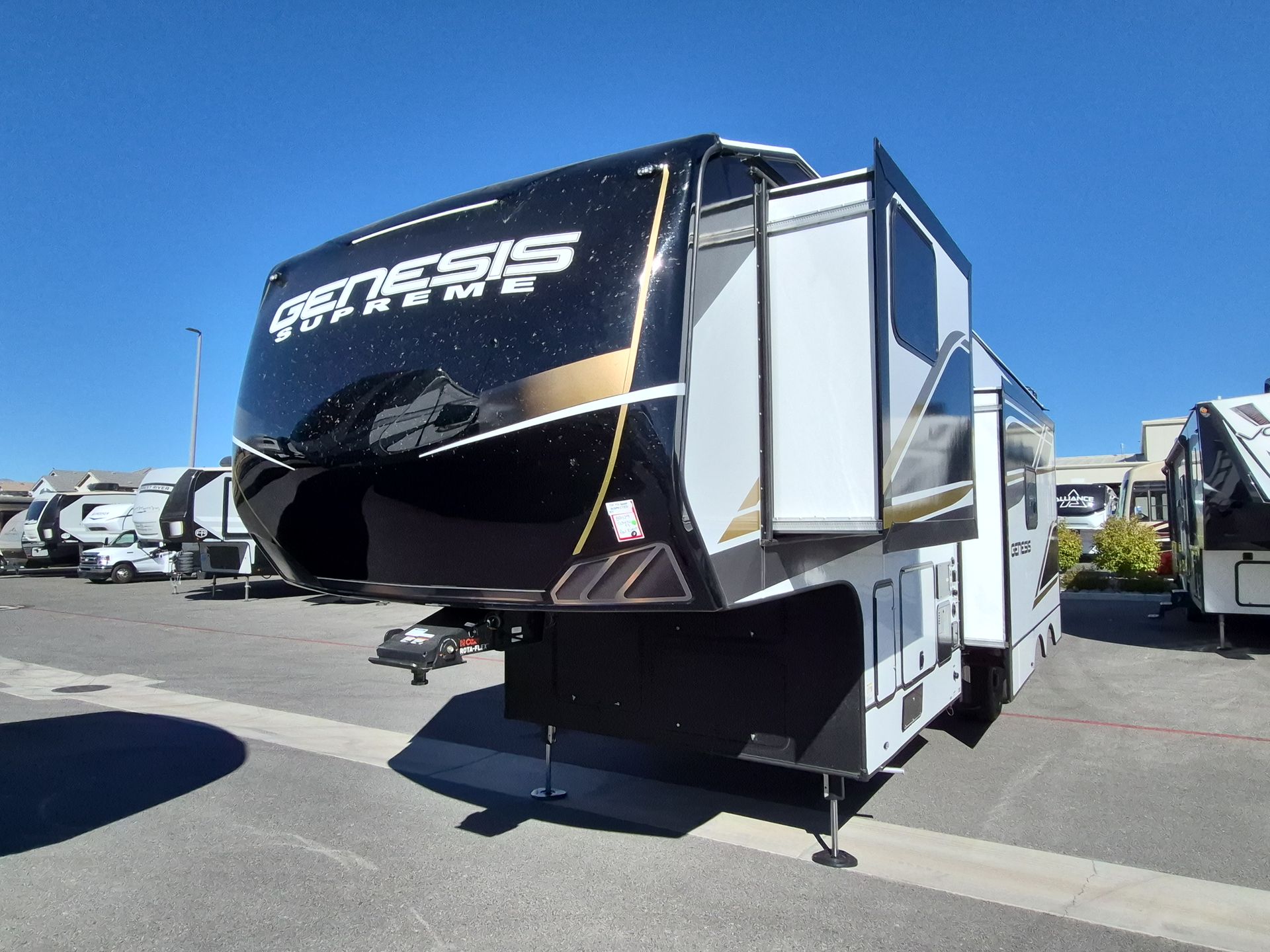 2027 Genesis Supreme Genesis TS 3416TS - Image 3