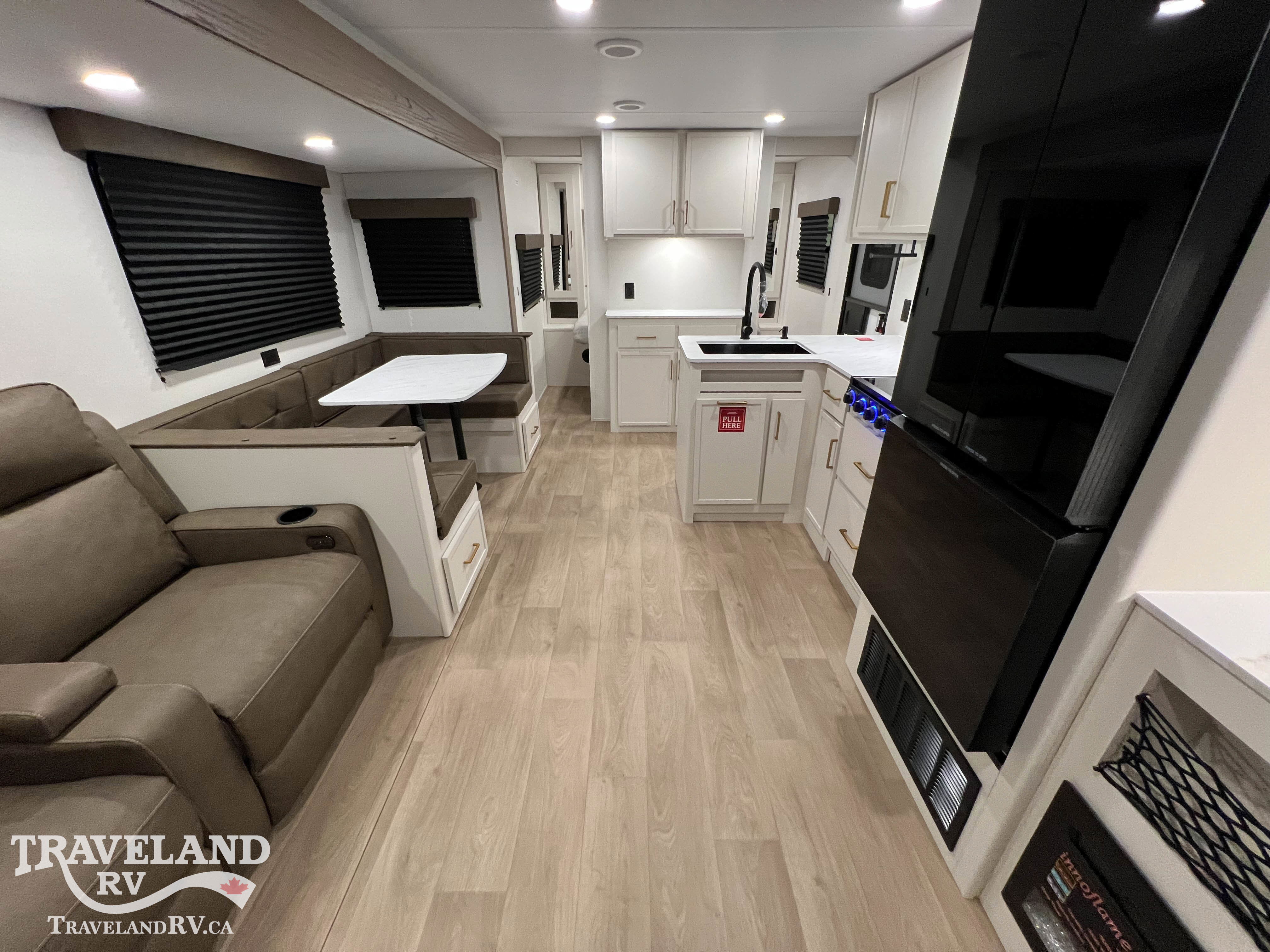 2026 Grand Design Transcend XPLOR 27DBX - Image 32