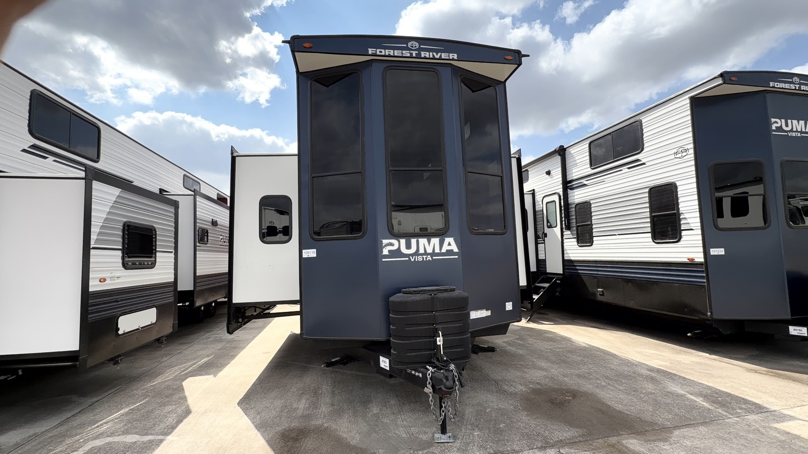 2026 PALOMINO PUMA 423LFT - Image 41