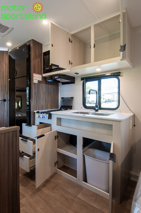 2026 Winnebago Access 18DBH - Image 32
