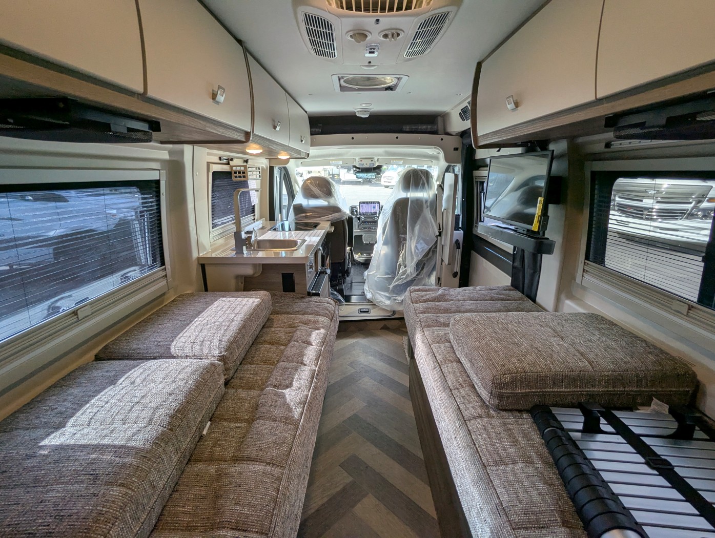 2026 Winnebago Travato 59K - Image 22