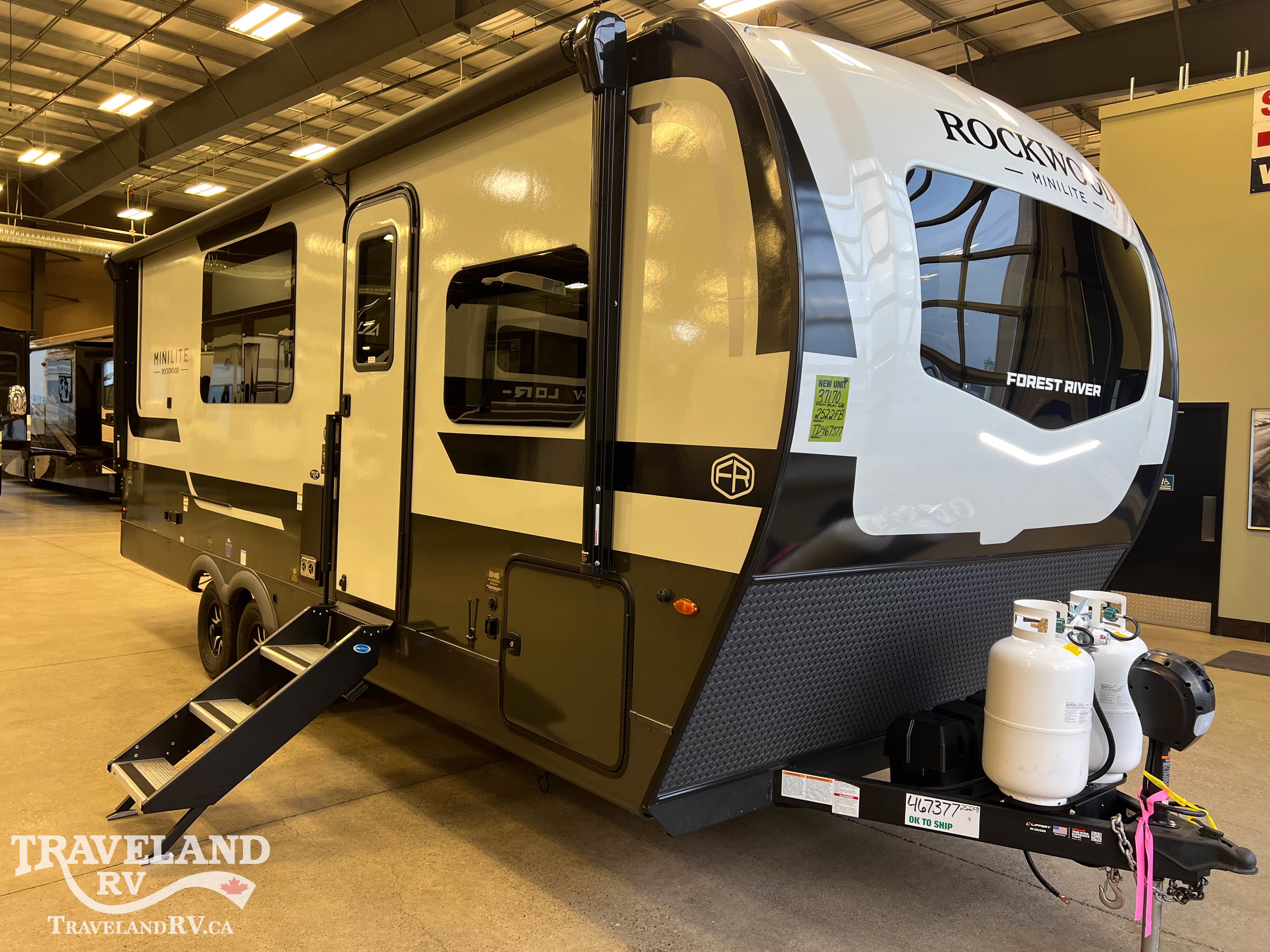 2026 Forest River Rockwood Mini Lite 2522FB - Image 1