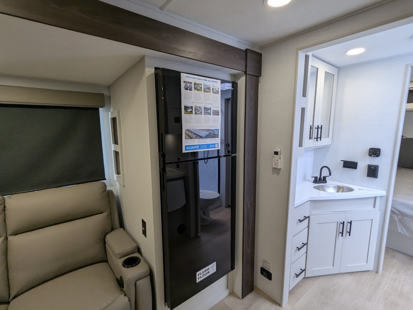 2027 Alliance RV Delta 252RL - Image 30