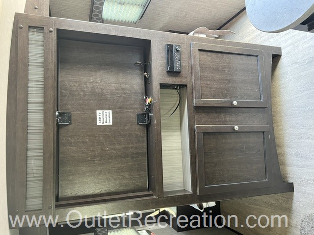 2019 Cruiser RV Shadow Cruiser SC280QBS - Image 15