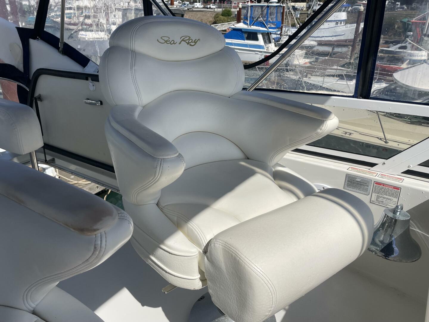 2000 Sea Ray 400 Sedan Bridge - Image 28