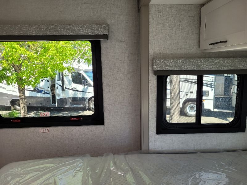 2026 Thor Motor Coach Four Winds Espec 22Z - Image 17
