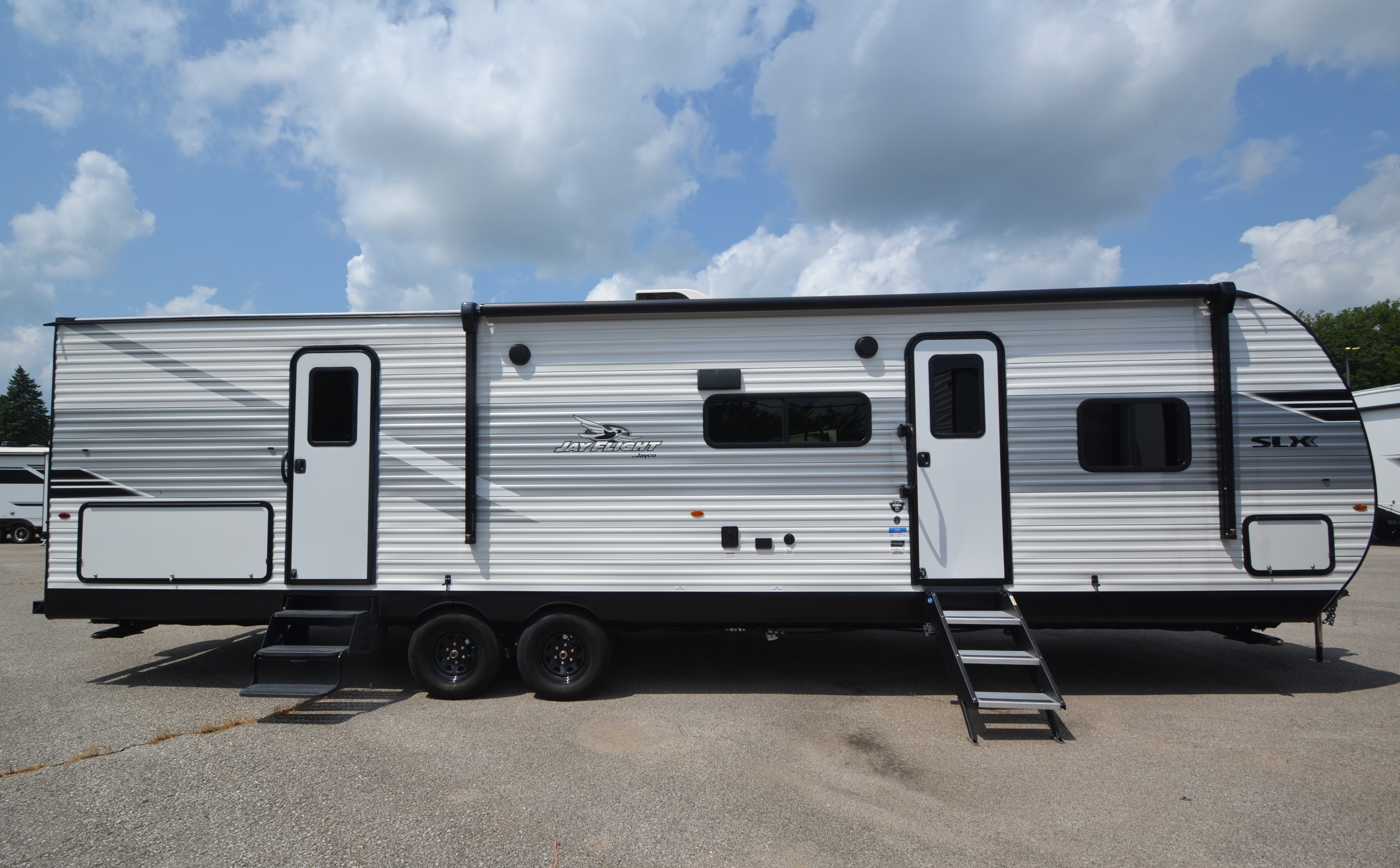 2026 Jayco Jay Flight SLX 321BDS - Image 1