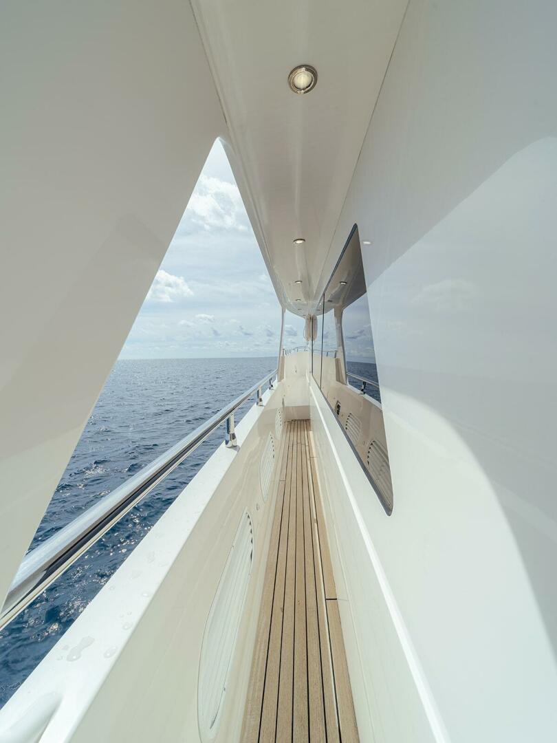 2013 Hampton 680 LRC - Image 60