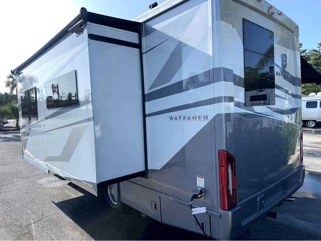 2026 TIFFIN WAYFARER 25 XRW - Image 3