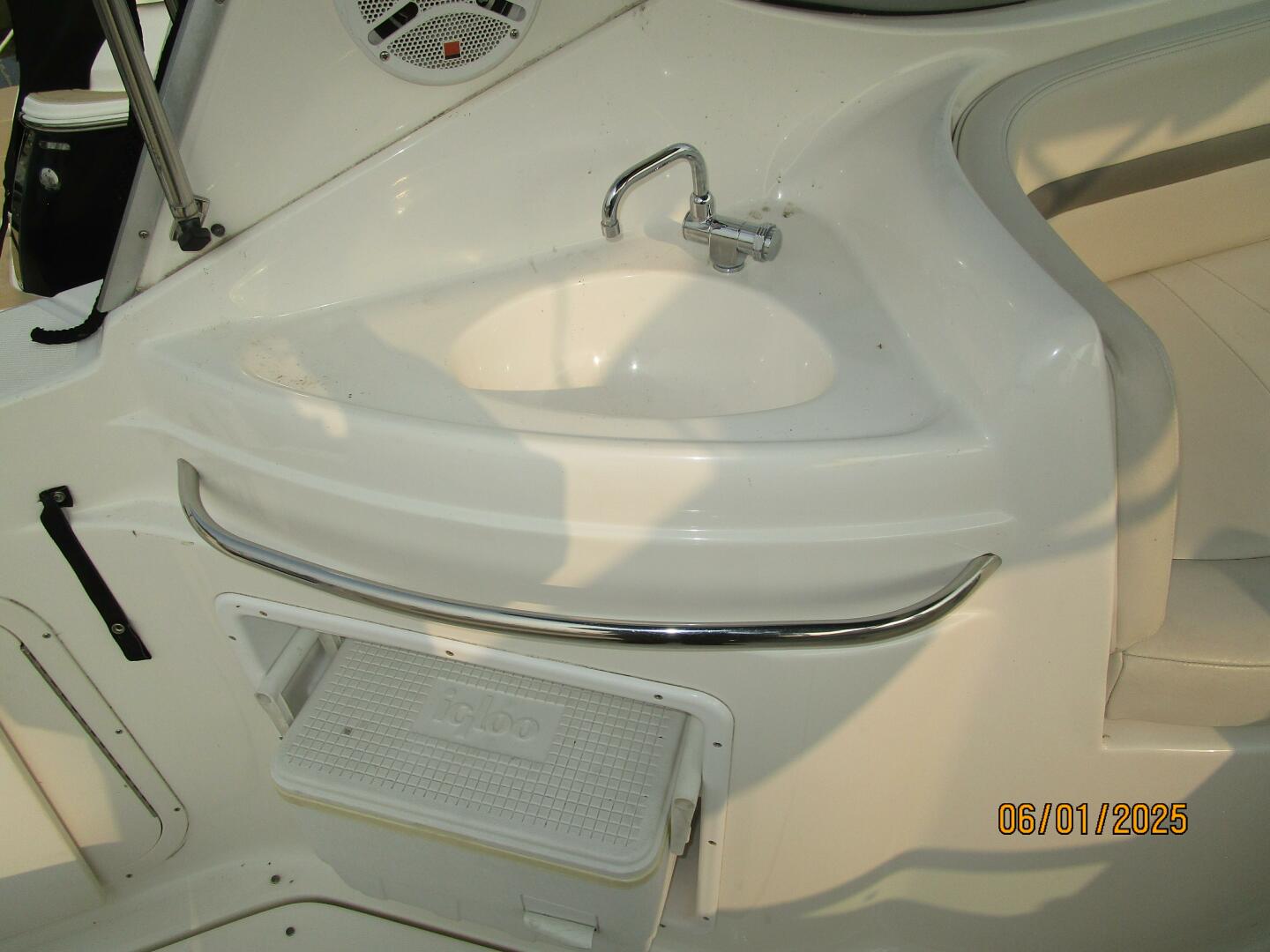 2006 Chaparral Signature 290 - Image 18