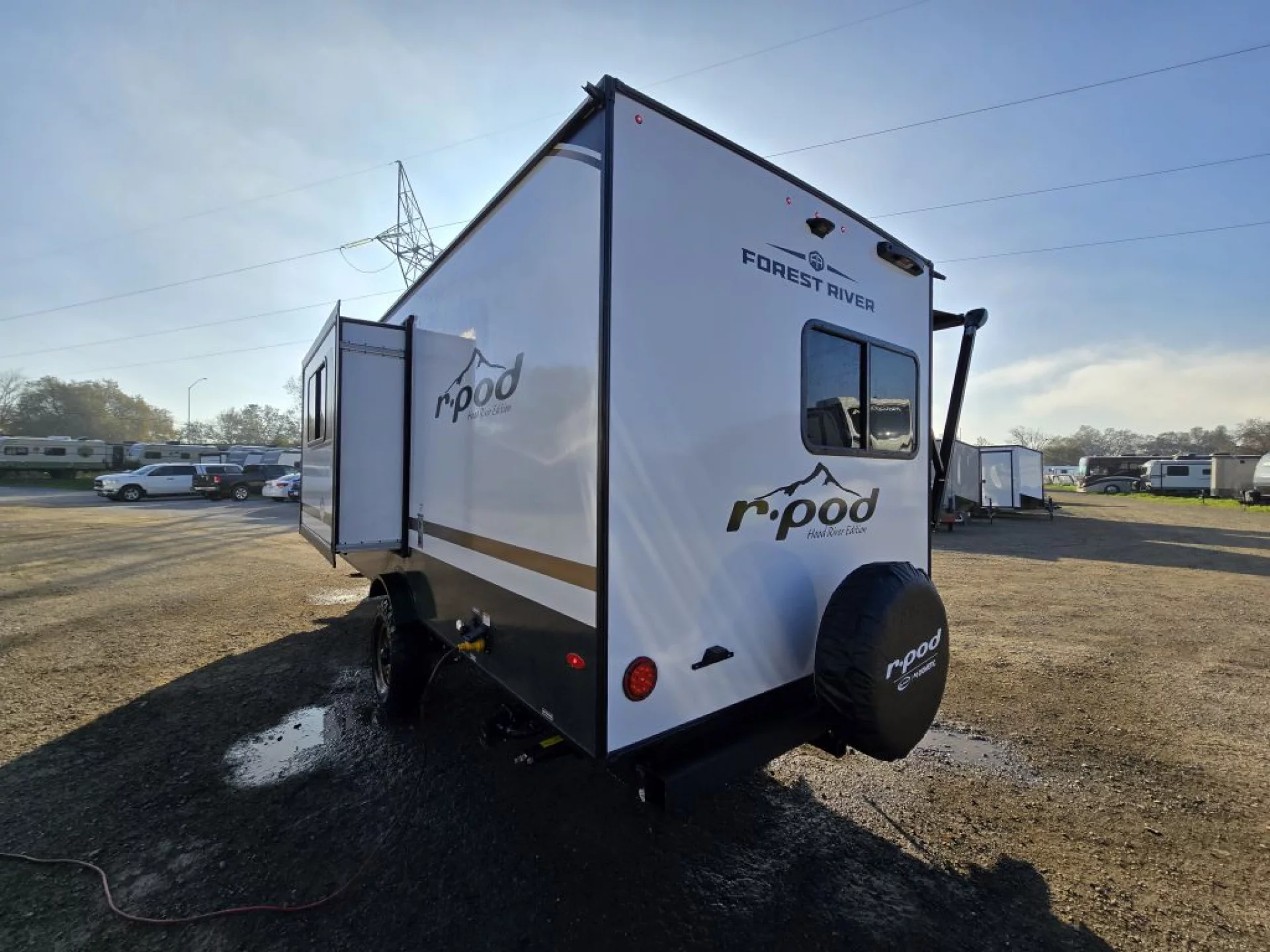 2026 FOREST RIVER R-POD RP185 - Image 4