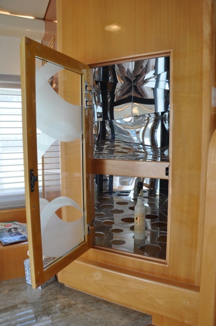 2003 McKinna 58 - Image 11