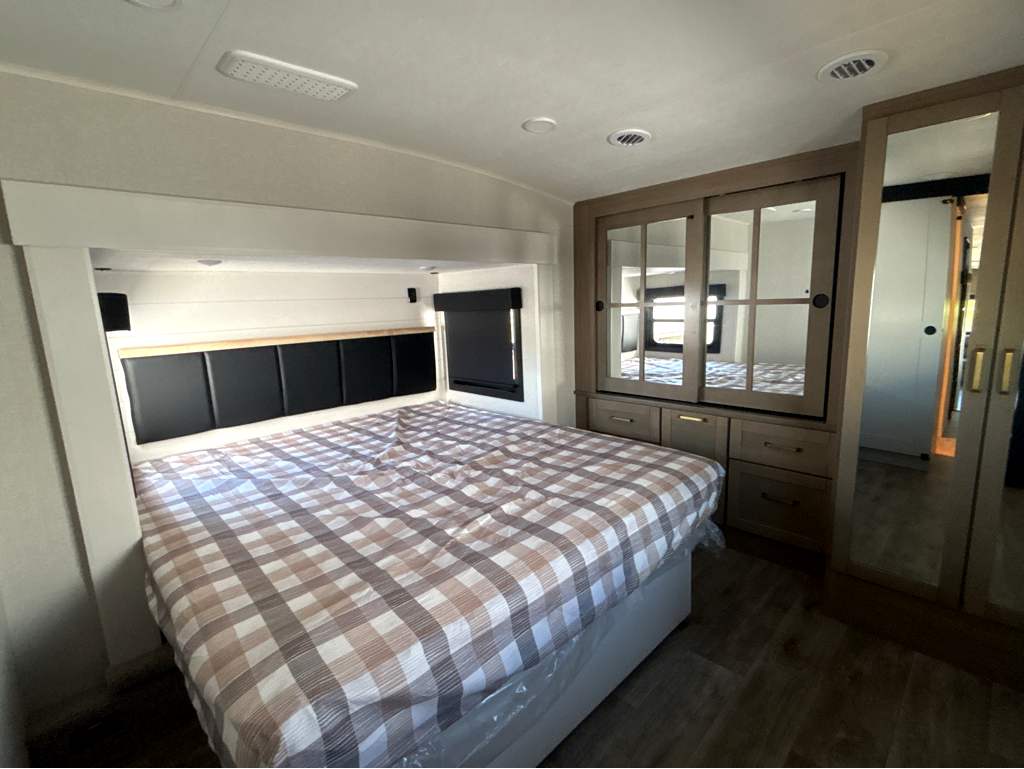 2026 JAYCO EAGLE 355MBQS - Image 34