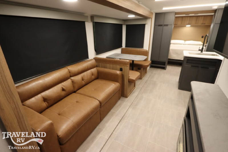 2025 Heartland Corterra 33.3BH - Image 24