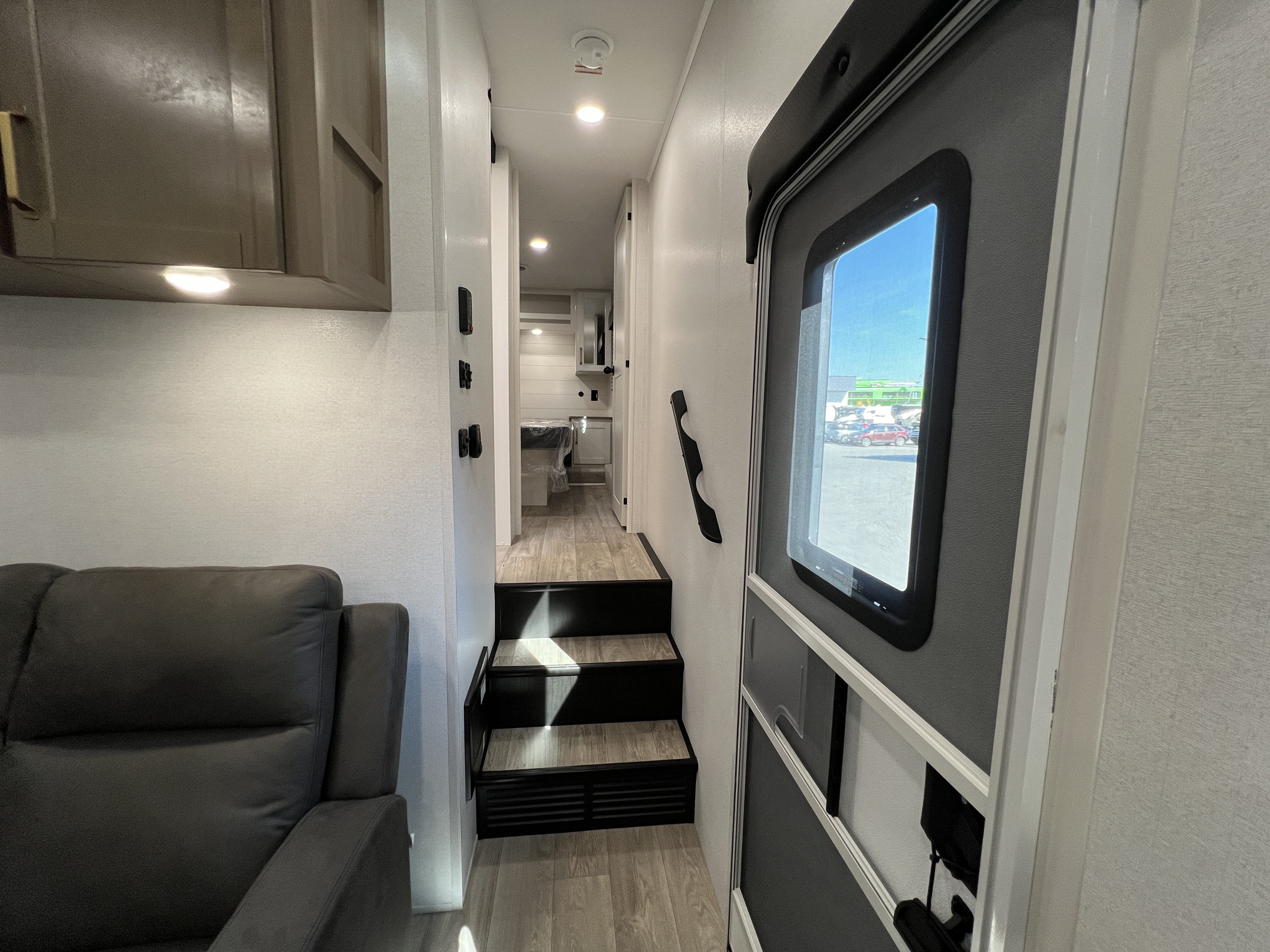 2027 Jayco Eagle SLE 28BHU - Image 27
