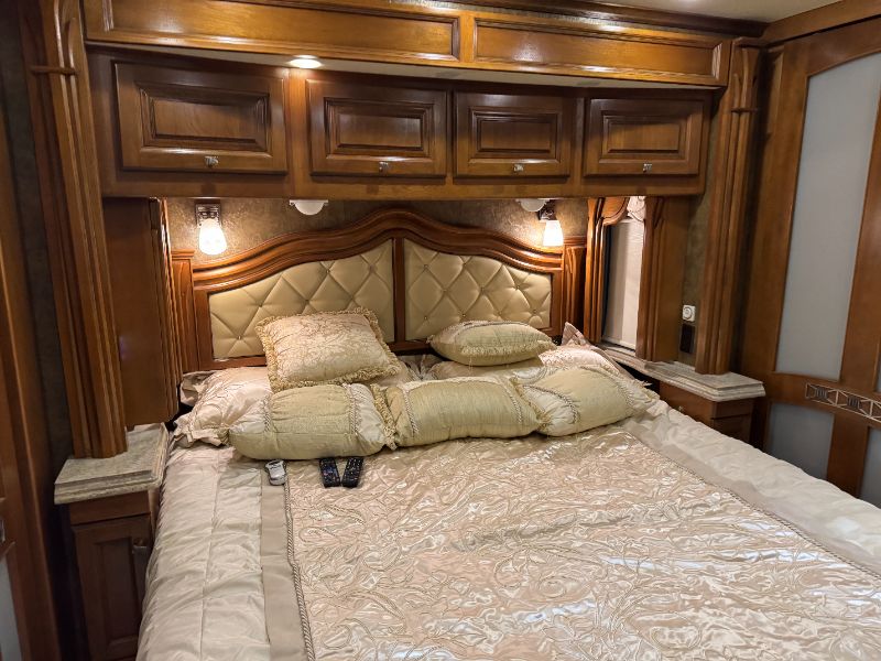 2014 Tiffin Allegro Bus 45 LP - Image 14