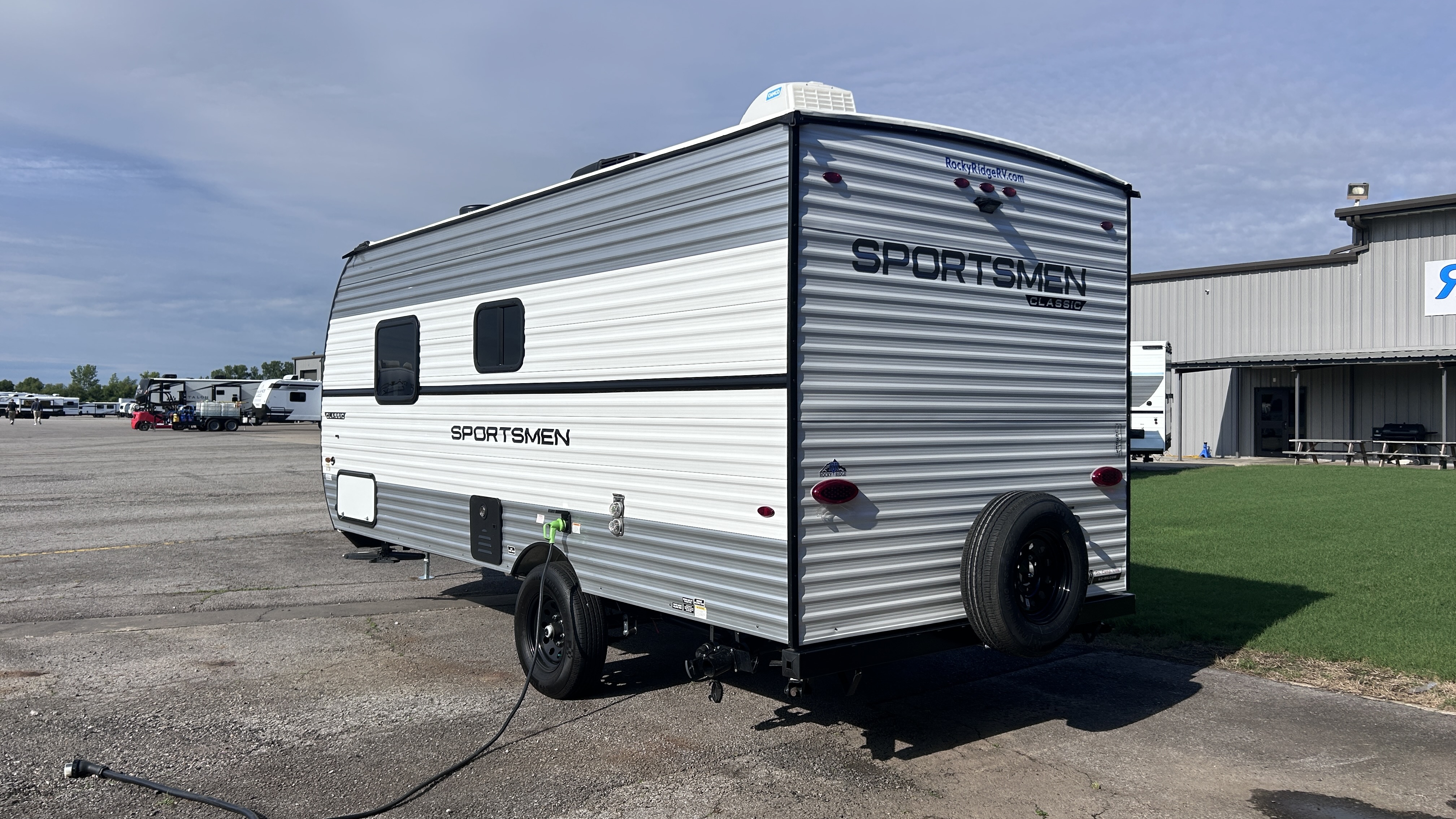 2026 KZ Sportsman 170MB - Image 6