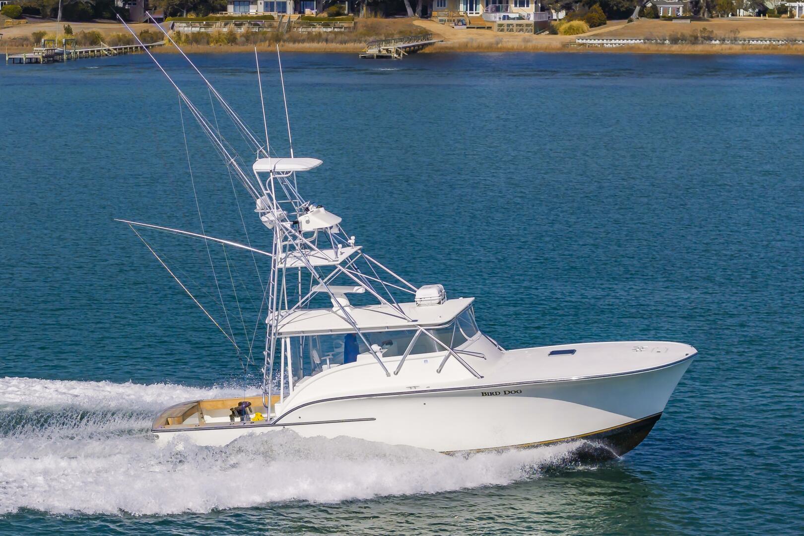 2003 Custom Carolina 40 Layton Express - Image 52