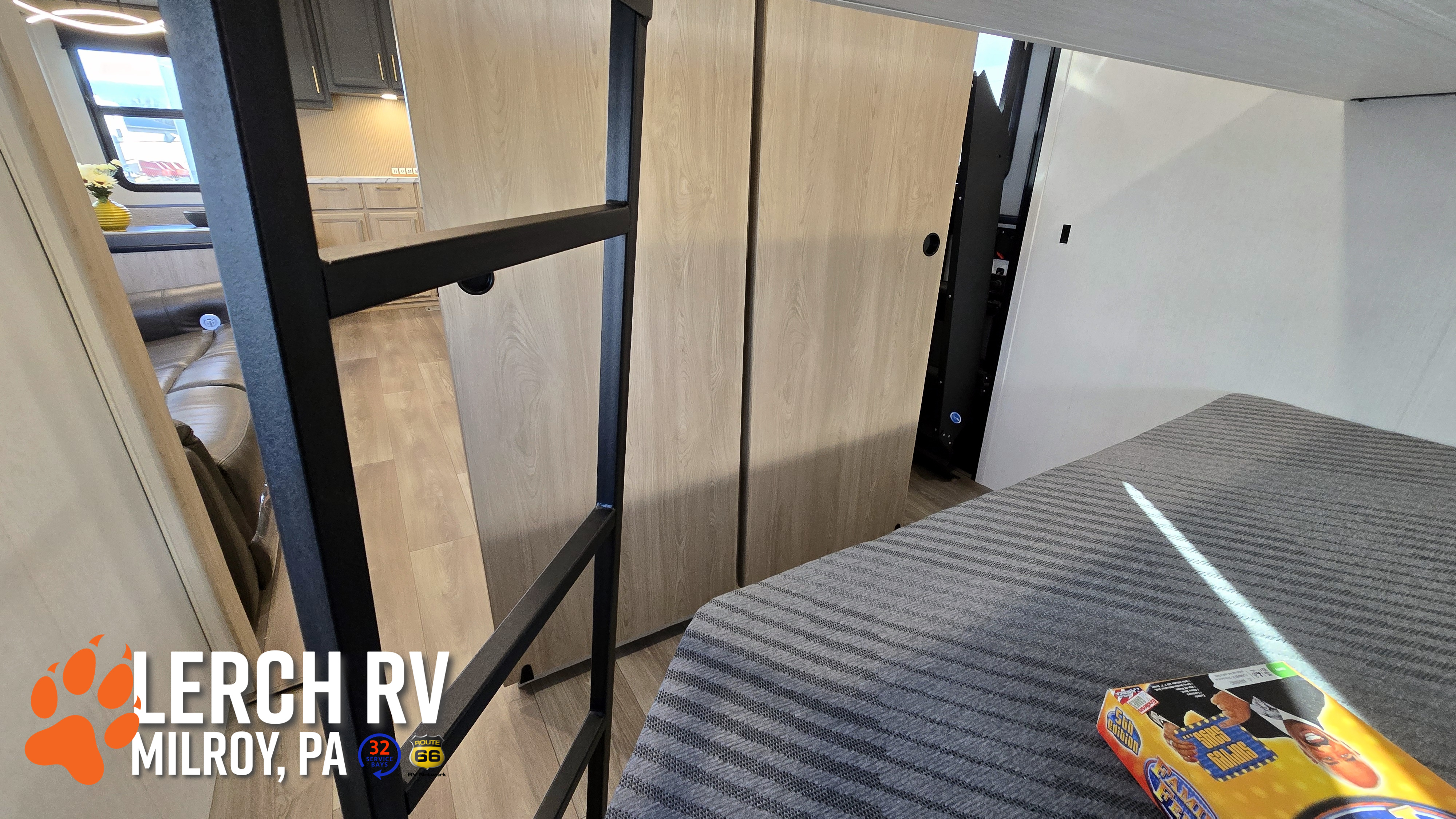 2026 KZ RV Ridgeway 35BH - Image 54