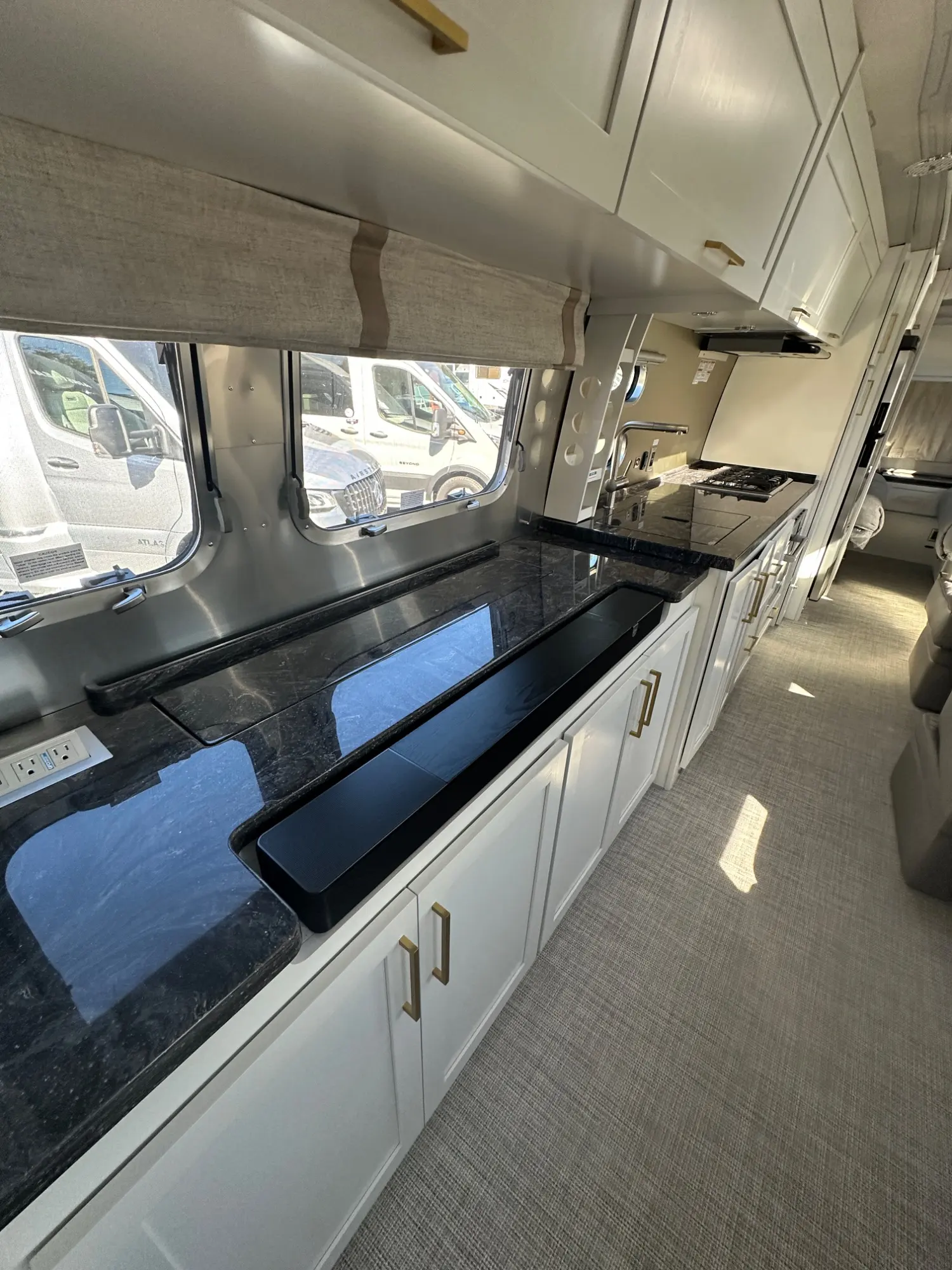 2027 Airstream Classic 33FBT - Image 8