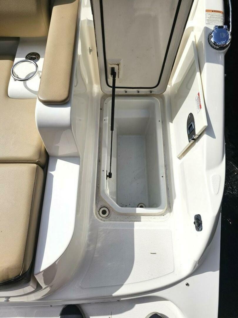 2018 Sea Ray 290 SDX - Image 26