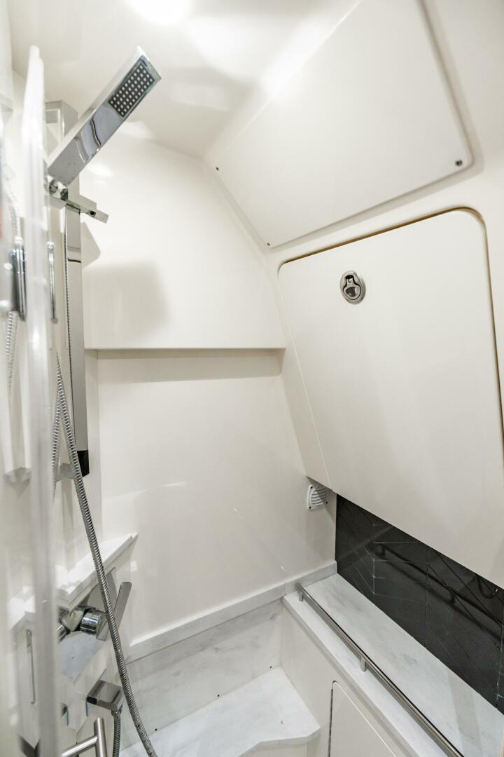 2021 Scout 425 LXF - Image 68
