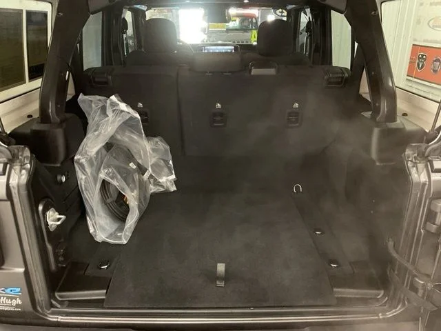 2025 Jeep Wrangler 4xe Rubicon 4x4 - Image 7