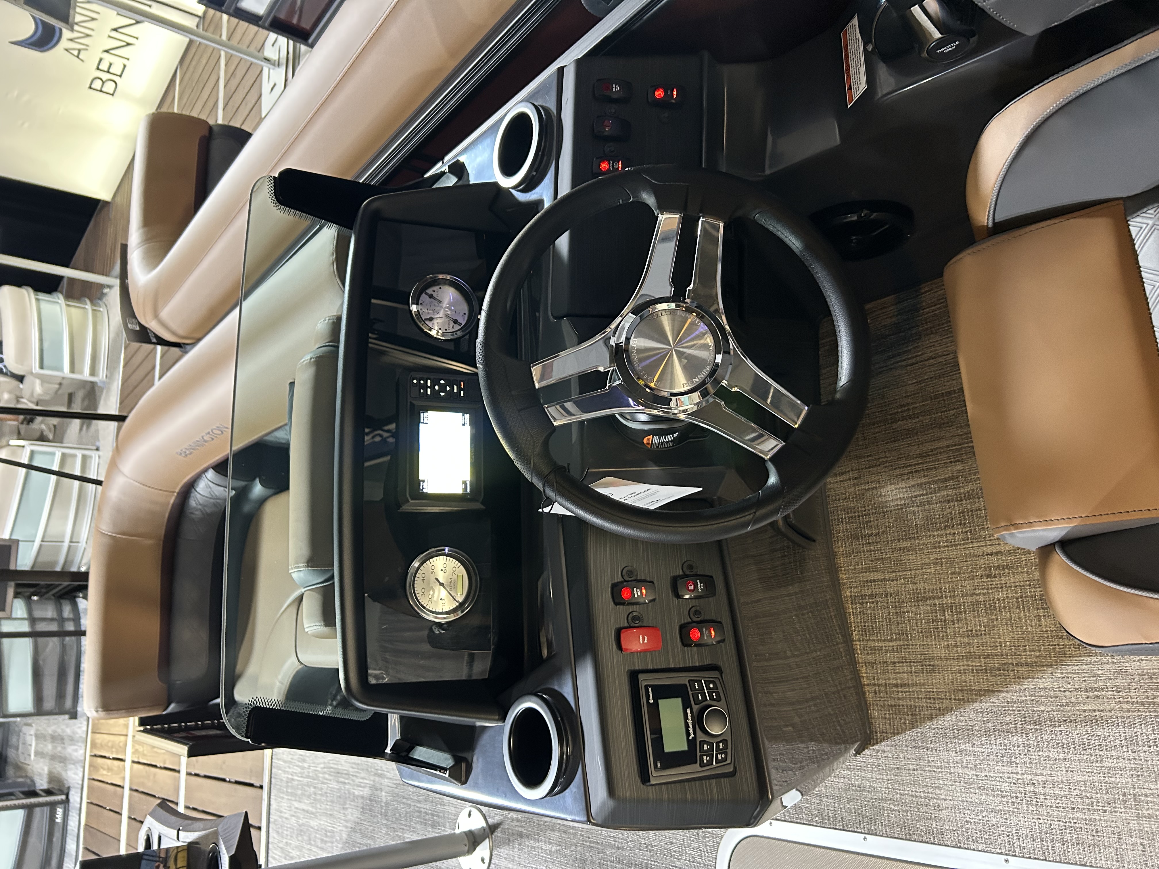 2027 Bennington 22 S Stern Radius - Quad Bench Luxe - Image 5