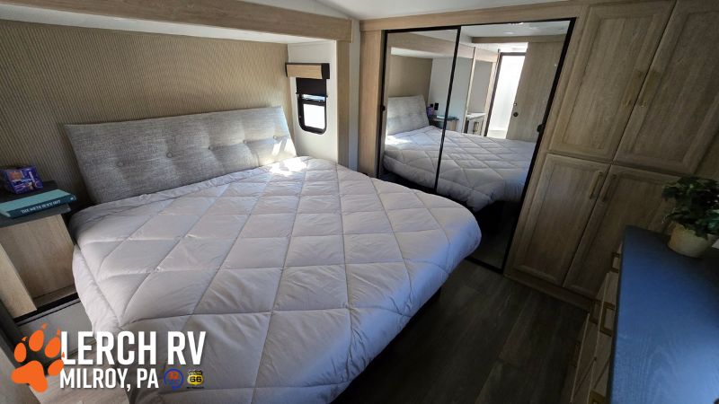 2026 KZ RV Ridgeway 36MB - Image 23