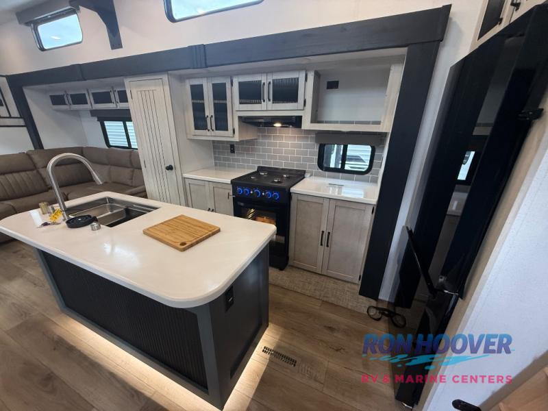 2026 PALOMINO PUMA 420LFT - Image 5