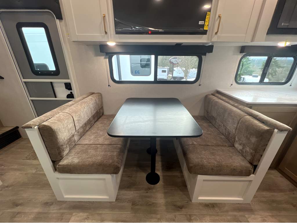 2026 Jayco Eagle SLE 24MLE - Image 1