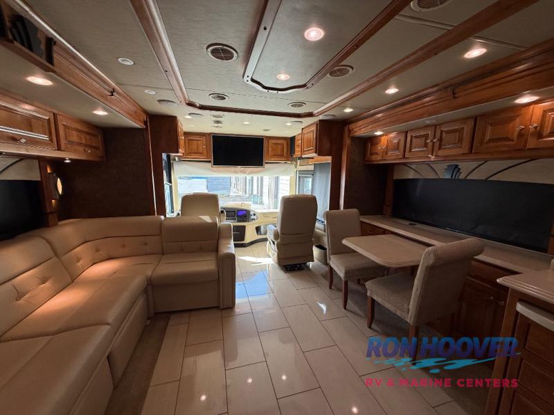 2015 TIFFIN PHAETON M40AH - Image 6
