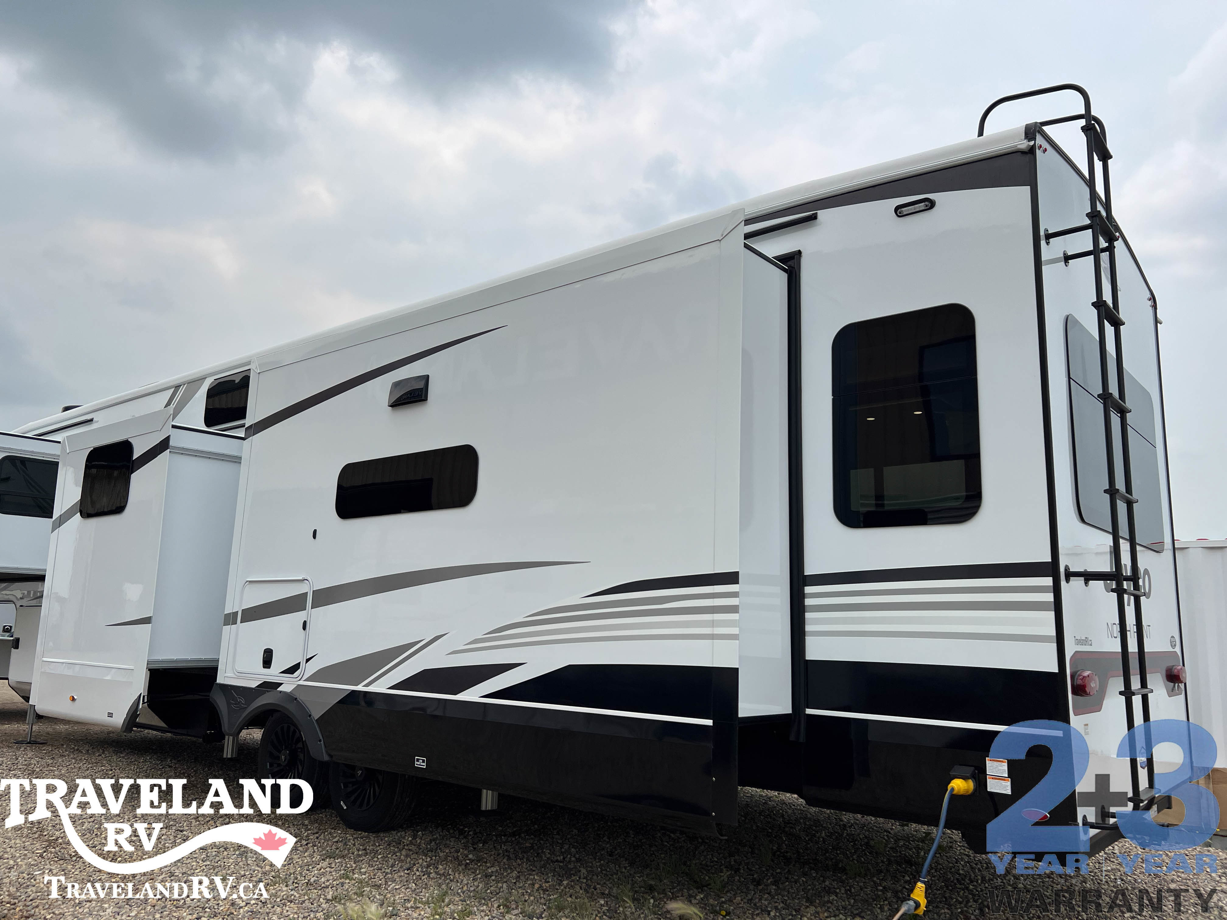 2026 Jayco North Point 377RLBH - Image 4