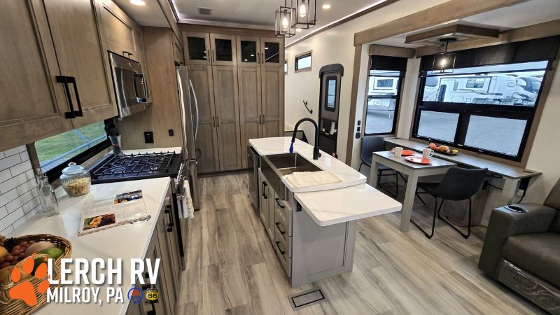 2026 KZ RV Durango Gold G384MSQ - Image 31