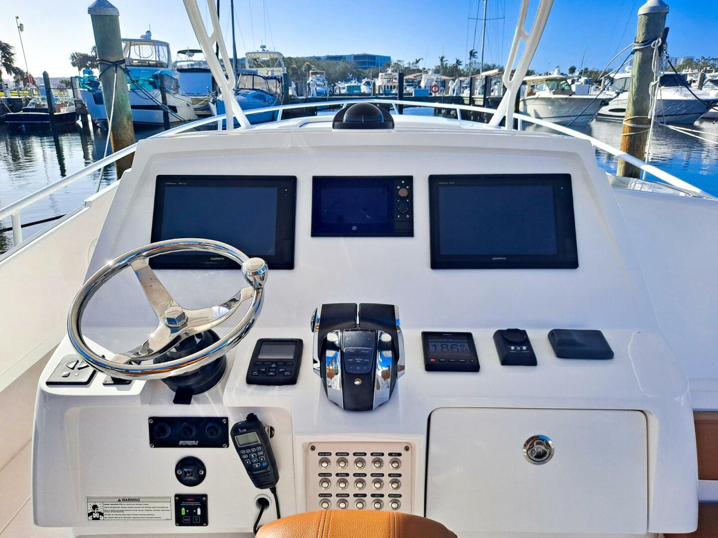 2018 Intrepid 375 Walkaround - Image 10